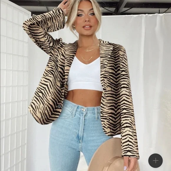 Brand new blazer - Picture 1 of 4